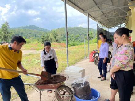 Cao Bang Lise Mezuniyet Sınavı: Bilgisayar Tabanlı Denemeler 18 Cao Bang Lise Mezuniyet Sınavı: Bilgisayar Tabanlı Denemeler